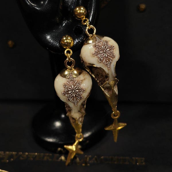 Finch Dangle Earrings - Filigree Floral