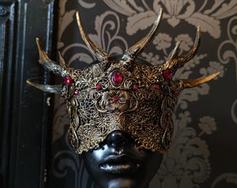Small Gem Horned Crown Mask