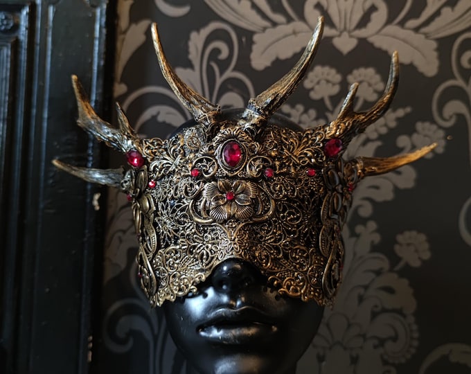 Small Gem Horned Crown Mask