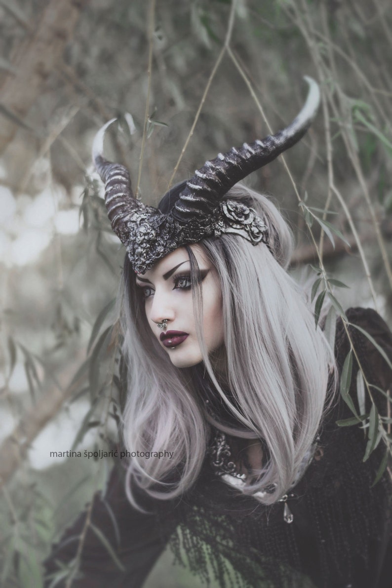 Silver Succubus Faux Horn Headdress image 3