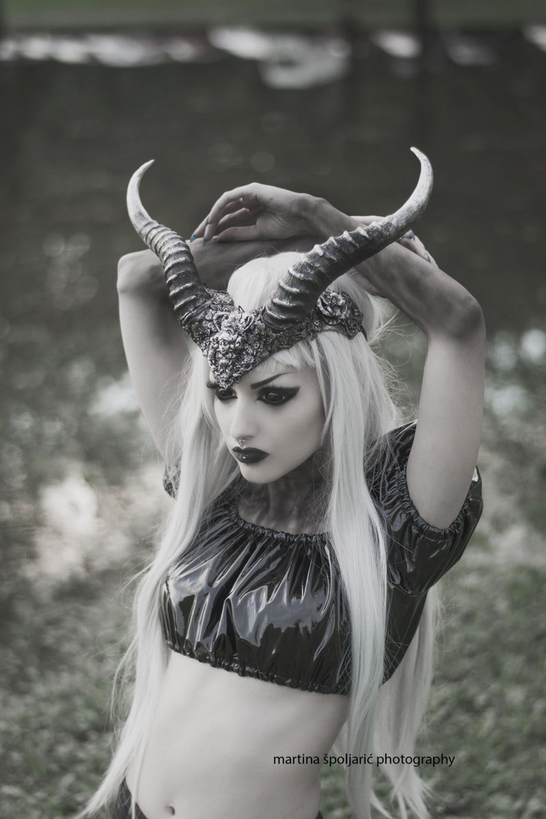 Silver Succubus Faux Horn Headdress image 6