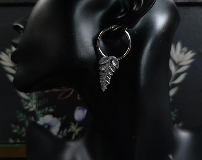 Hoop Fern Earrings (M)