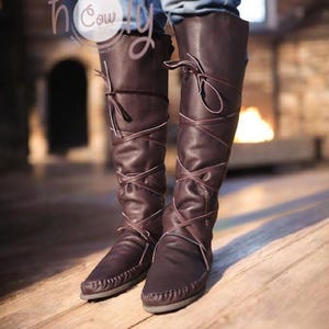 Botas altas de cuero marrón, botas altas de mujer, botas altas de cuero, botas renacentistas, botas vikingas, botas para cosplay, botas piratas imagen 1