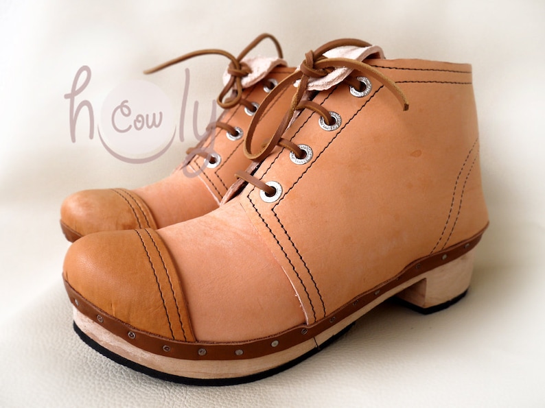soft leather clogs