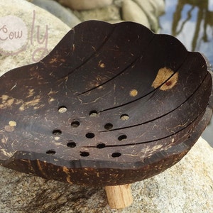 Coconut Shell Soap Dish, Soap Dish, Wooden Soap Dish, Natural Soap Dish