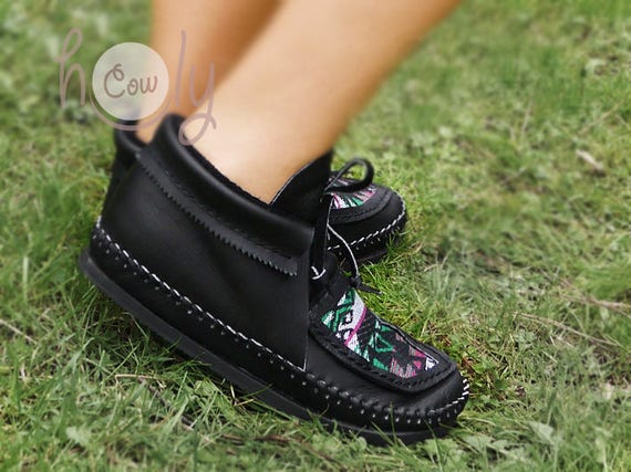 Womens native hotsell american moccasins