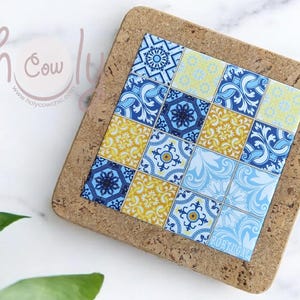 Set of 2 Decorative Ceramic Hot Pot Holders With Cork Backing, 2 Hot Dish Holders, 2 Hot Plate Holders, Ceramic Trivet, Ceramic Pot Holder