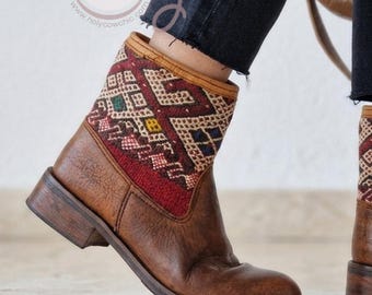 Handgemaakte leren kelimlaarzen, tribal Marokkaanse tapijtschoenen, boho enkellaars, GRATIS VERZENDING
