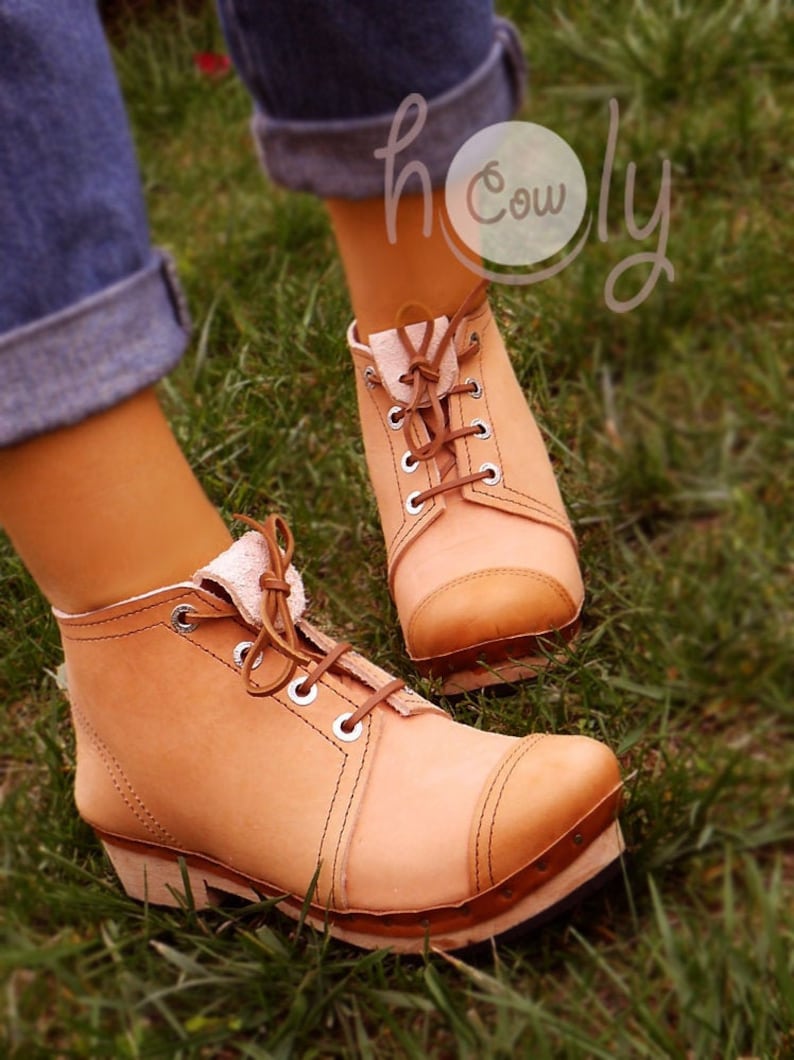 mens clog boots