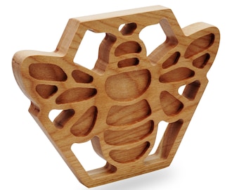 Honey Bee Trivet- Solid Cherry Wood Trivet Hot Pad Holder - Wall Art