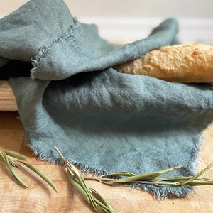 Bread Basket Towel, Washed Linen Towel, Bread Tea Towel, Linen Tea Towels, Linen Bread Basket Liner, Farmhouse Style Tea Towels