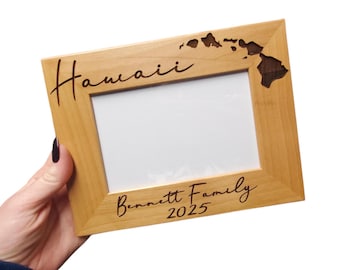 Personalized Hawaii Vacation Picture Frame, Engraved Alder Wood 4x6