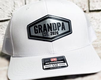 Grandpa Trucker Hat – Silver & Black Acrylic Patch Snapback Hat – Funny Grandpa Gift – Grandpa announcement - New Grandpa Hat