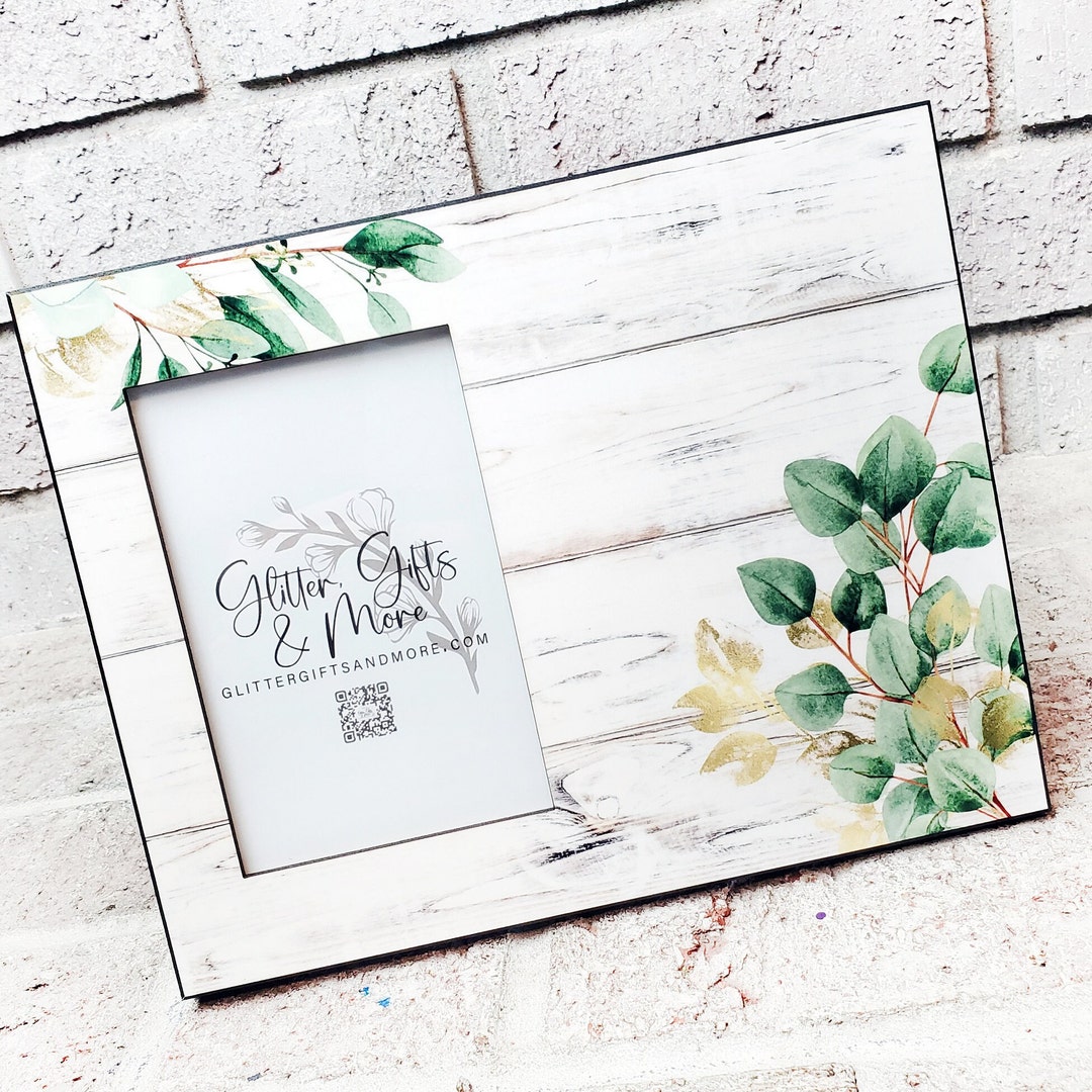 Wedding Picture Frame, Green and Wood Wedding, Personalized Picture