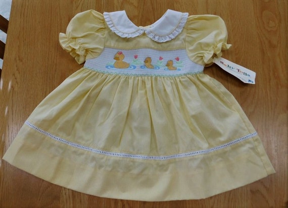 6-9 Month Floral Embroidery Easter VTG 70/'s Baby Girl Yellow Knit Dress 3-6