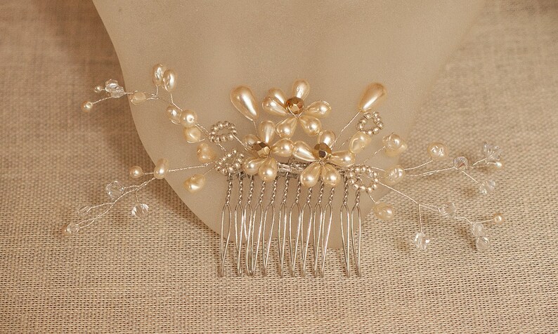 pearl hair comb bridal headpiece gold wedding hair piece Cream Bridal hair comb flower hair comb wedding hair comb