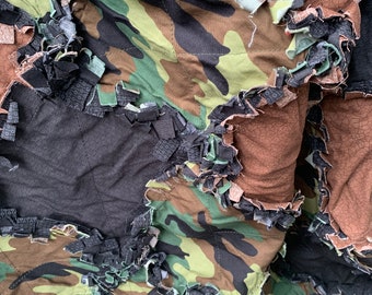 Almost Vintage Camo Rag Quilt