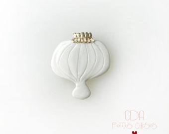 Poppy porcelain brooch