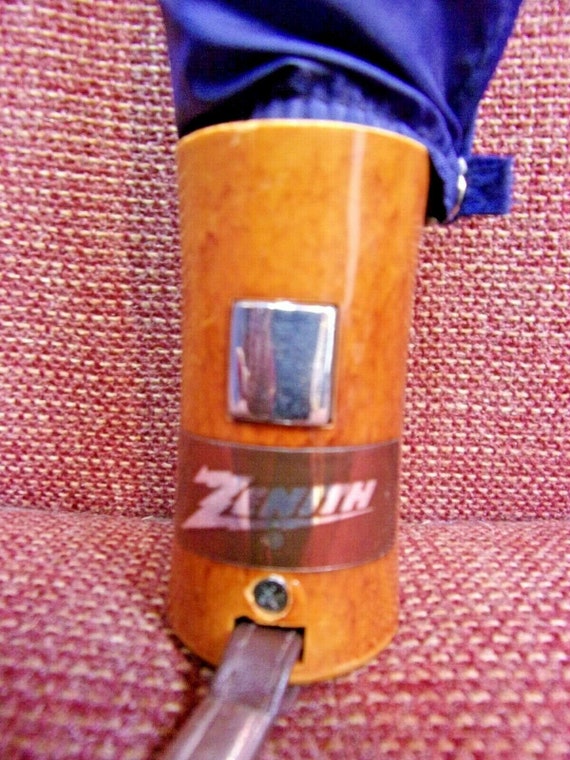 Zenith Nylon Umbrella Navy Blue with Carrying Cas… - image 2
