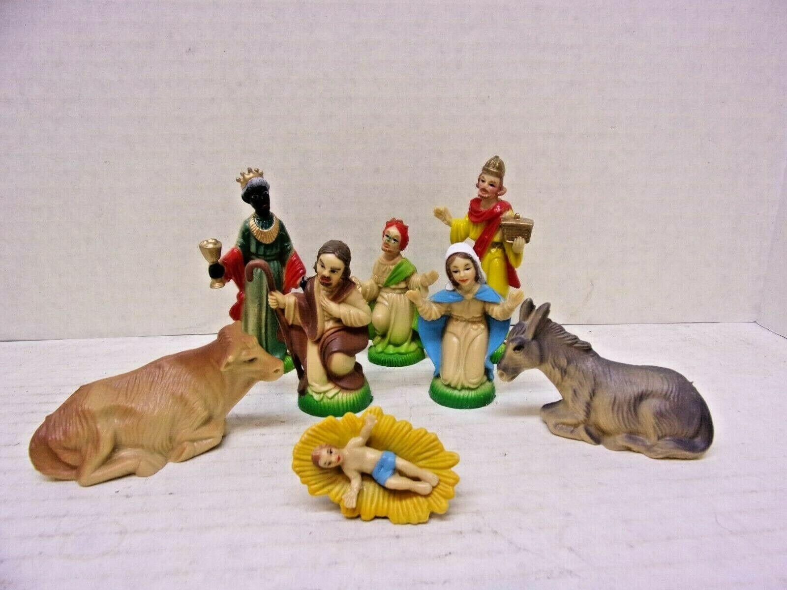 Vintage 1960s Nativity Manger Figurine Set Small Miniature Hong Kong Etsy