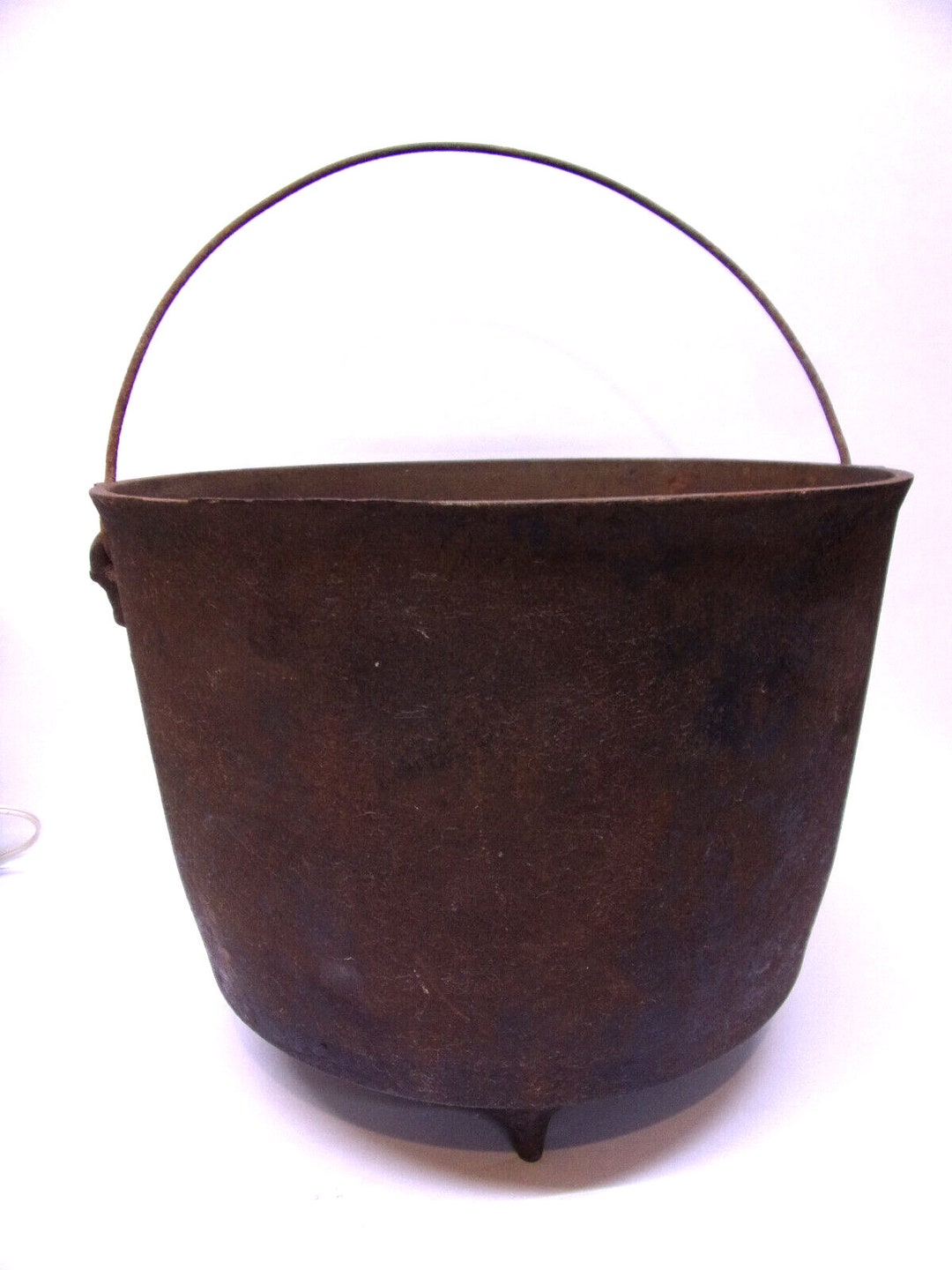 9 B Cast Iron 3 Leg Drum Kettle Gate Mark 9