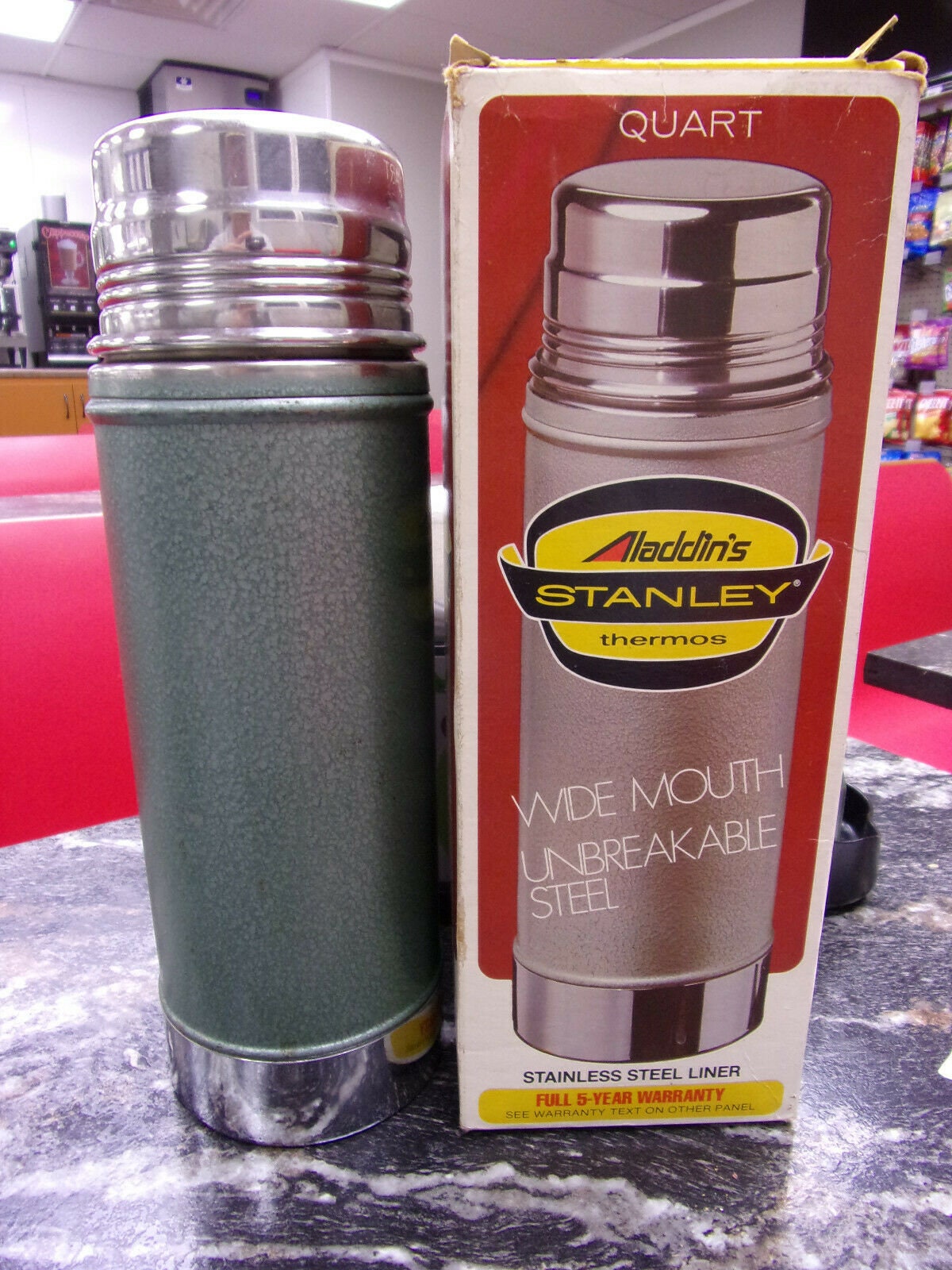 VTg Thermos Brand Stainless Steel Quart Vacuum Bottle #2464S Hot