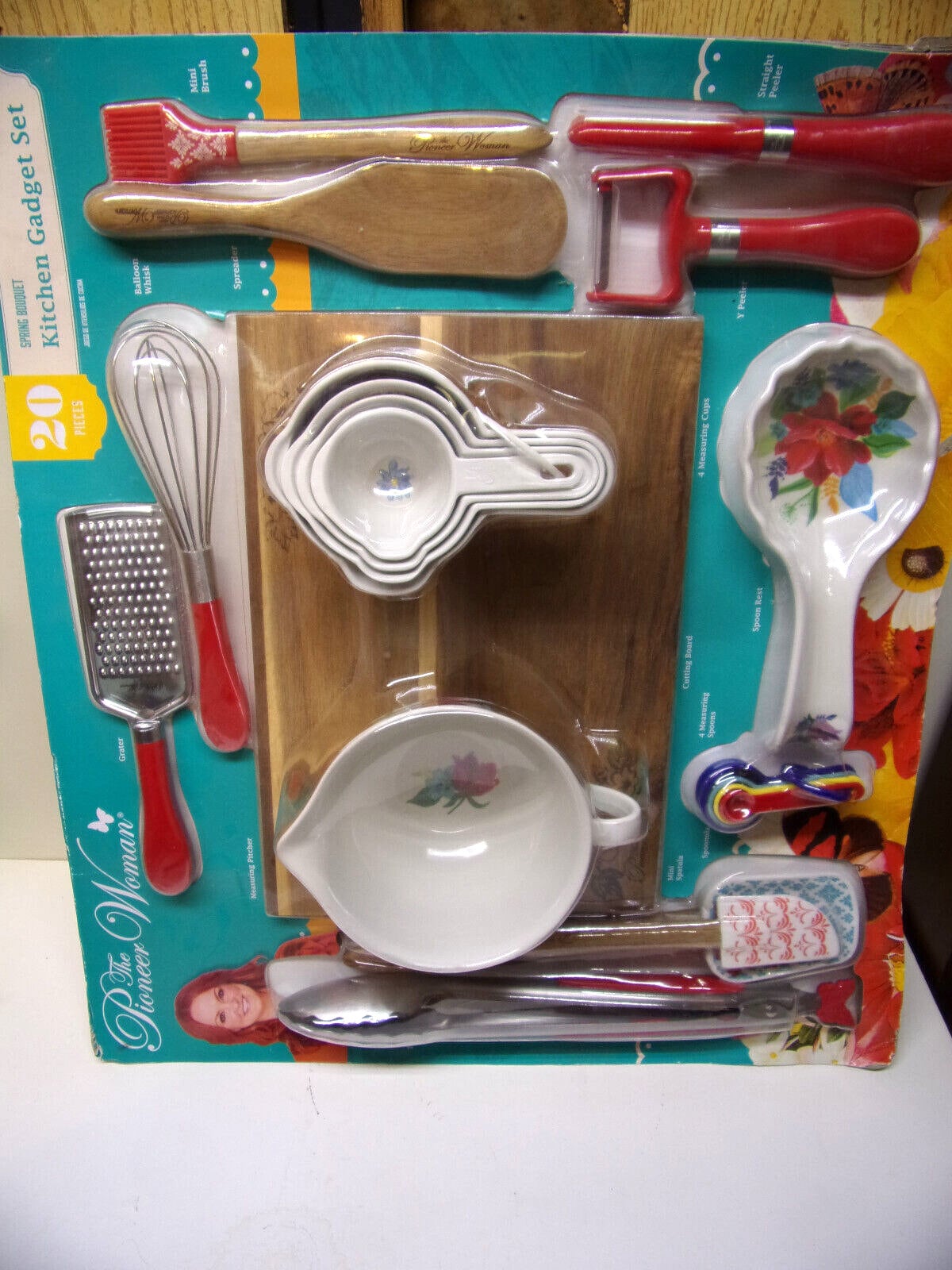 The Pioneer Woman 20-Piece Kitchen Gadget Set, Sweet Romance 