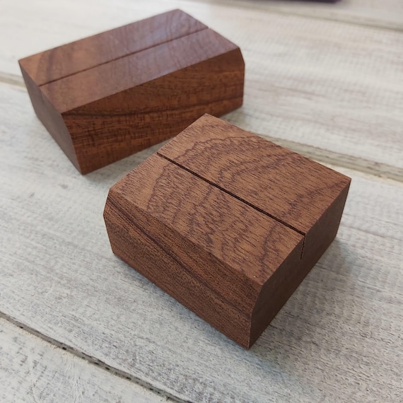 Premium Handmade African Sapele Wood Photo Holder Clip Stand: Polaroid, Postcard, Desk Card Organiser