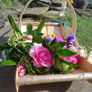 Flower gathering basket for her, garden trug basket for her, handmade garden basket for flowers, wood garden basket for home or garden image 4