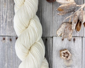 Merino Baby Alpaca Silk Blend Yarn . Fingering . 437 yards . 100 g . Mane . undyed . ecru