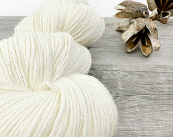 Undyed Yarn Baby Llama . Super Soft . Fingering . 437 yards . 100g . ecru and natural light grey