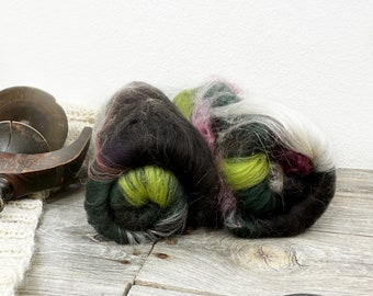 Mini Art Batts . Blended fiber for spinning . OOAK . Spinning Supply . Color: Deep Woods