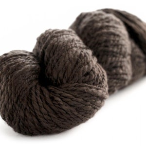 Galler Yarns Inca Cotton in a variety of colors . Galler Inca Eco . 100% Organic Peruvian Cotton . Worsted . 140 yards . 100 g Espresso