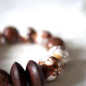 Brown Faceted Fire Agate Bracelet . Natural Stone Bracelet . Crackled Agate image 5