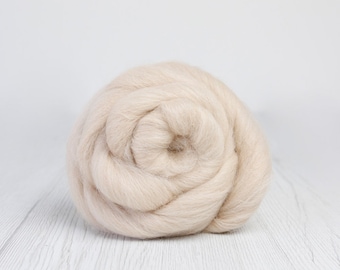 Superfine Alpaca Top . Natural Colors . Undyed . Spinning Dyeing Supply . 1oz