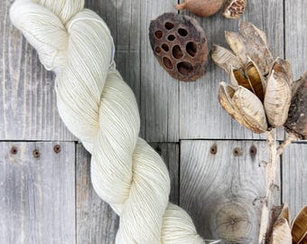 SW Merino Silk Blend Yarn . Fingering . 438 yards . 100 g . Silken Moon . undyed . ecru