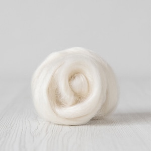 Mohair Top. Webfaser . Filzwolle Webzubehör . Spinnzubehör . Natürliche Farben