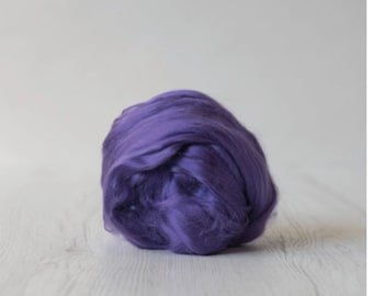 Cultivated Silk Top . Mulberry Silk . Spinning Dyeing Supply . 1 oz . Violet