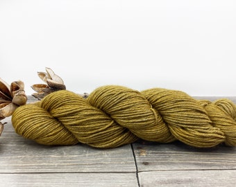 Yak DK . SW Merino Silk Yak blend . 231 yds . 100g .multiple colors