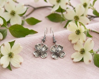 Dogwood flower earrings, Silver dogwood flower, Silver flower earrings, Spring earrings, Flower petal earrings, Crown of Thorns