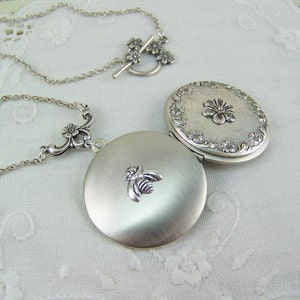 Flower Locket, Bee Locket, Reversible Locket, Floral Garland Locket, Flower Petal Locket, Flower Necklace, Silver Locket, Honeybee, Pansy