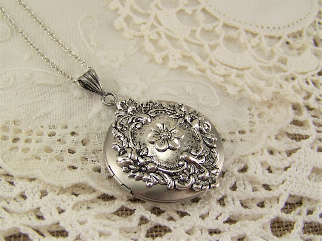 Silver Locket, Floral Locket, Flower Locket, Rose Designed Locket