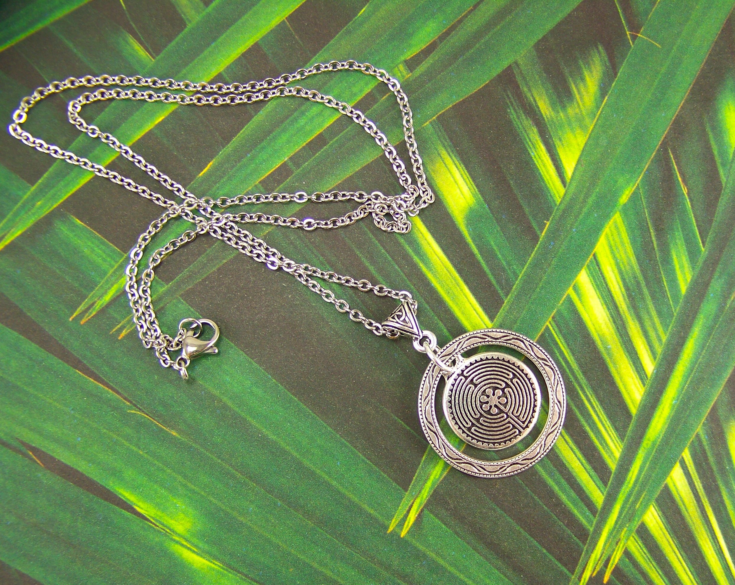 Labyrinth Chain Labyrinth Necklace, Circle of Life Necklace, Ancient Compass Necklace ...