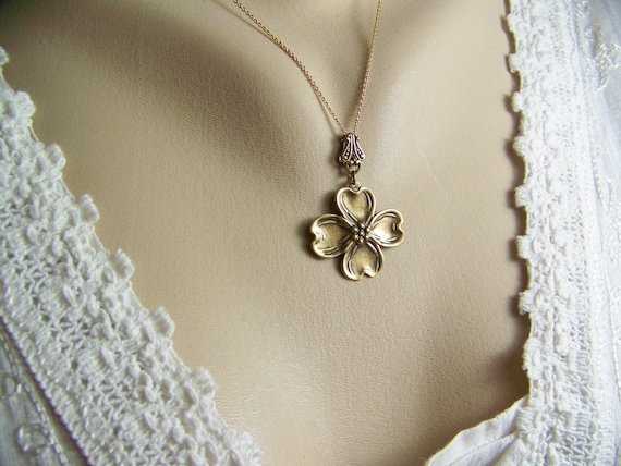 Dogwood flower necklace deals
