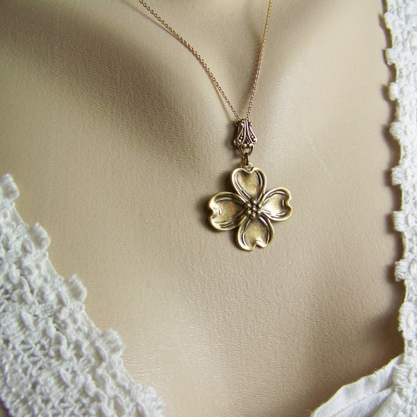 Dogwood Flower Necklace, Dogwood Necklace, Flower Necklace, Bronze Flower Necklace, Spring Necklace, Flower Petal Necklace, Dogwood