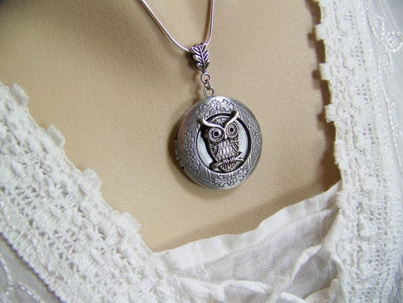 Owl Locket Silver Owl Keepsake Locket Picture Locket Woodland Locket Bird Locket Owl on a Branch Hoot Owl Great Horned Owl Etsy Australia