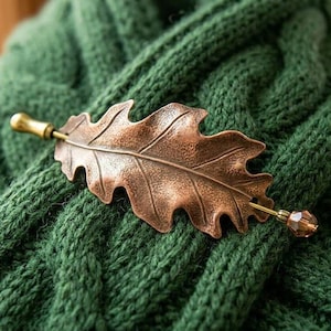 Oak Leaf Shawl Pin, Copper Oak Leaf, Shawl Pin, Oak Leaf Pin, Sweater Pin, Leaf Pin, Leaf Boutonniere, Oak Leaf, Stick Pin, Hat Pin,Oak tree