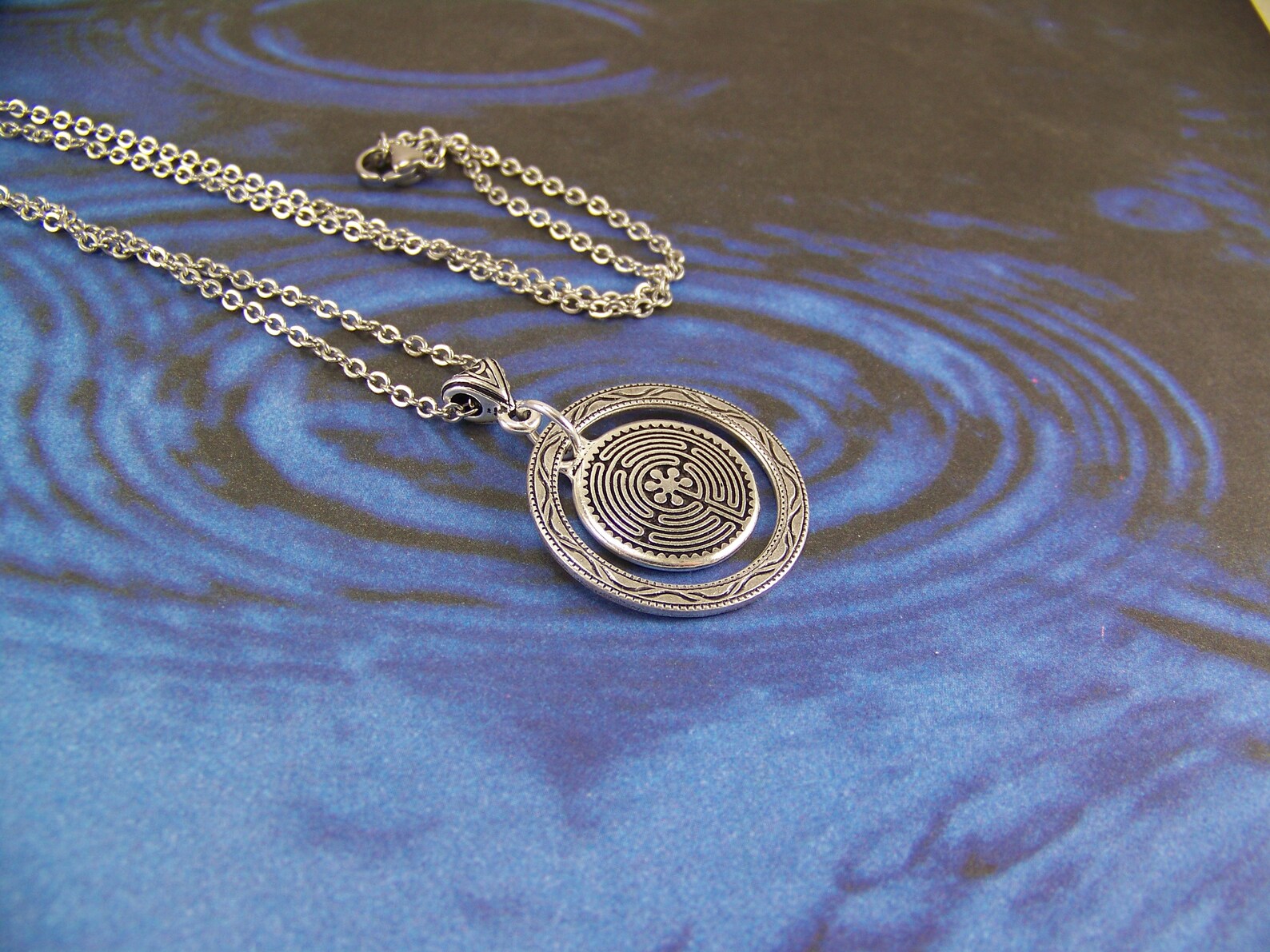 Labyrinth Chain Labyrinth Necklace, Circle of Life Necklace, Ancient Compass Necklace ...