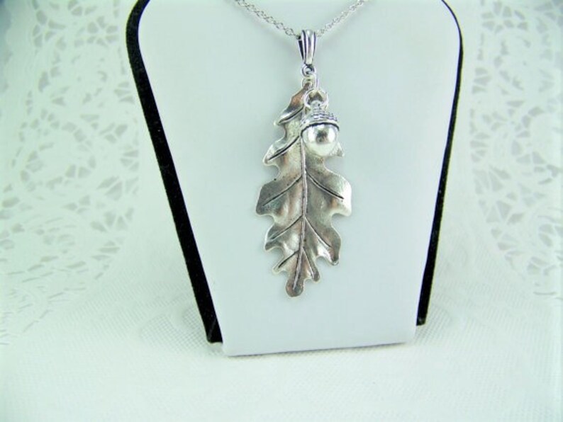 Oak Leaf Necklace, Acorn Necklace, Acorn and Oak Leaf Necklace, Silver Leaf Necklace, Silver Acorn Necklace, Good Luck Necklace, Acorn Leaf image 4