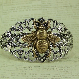 Pulsera de abeja, brazalete de flores, pulsera de abeja, abeja de oro, pulsera de apiario, puño de filigrana de plata, abeja de bronce, pulsera de puño de plata imagen 2